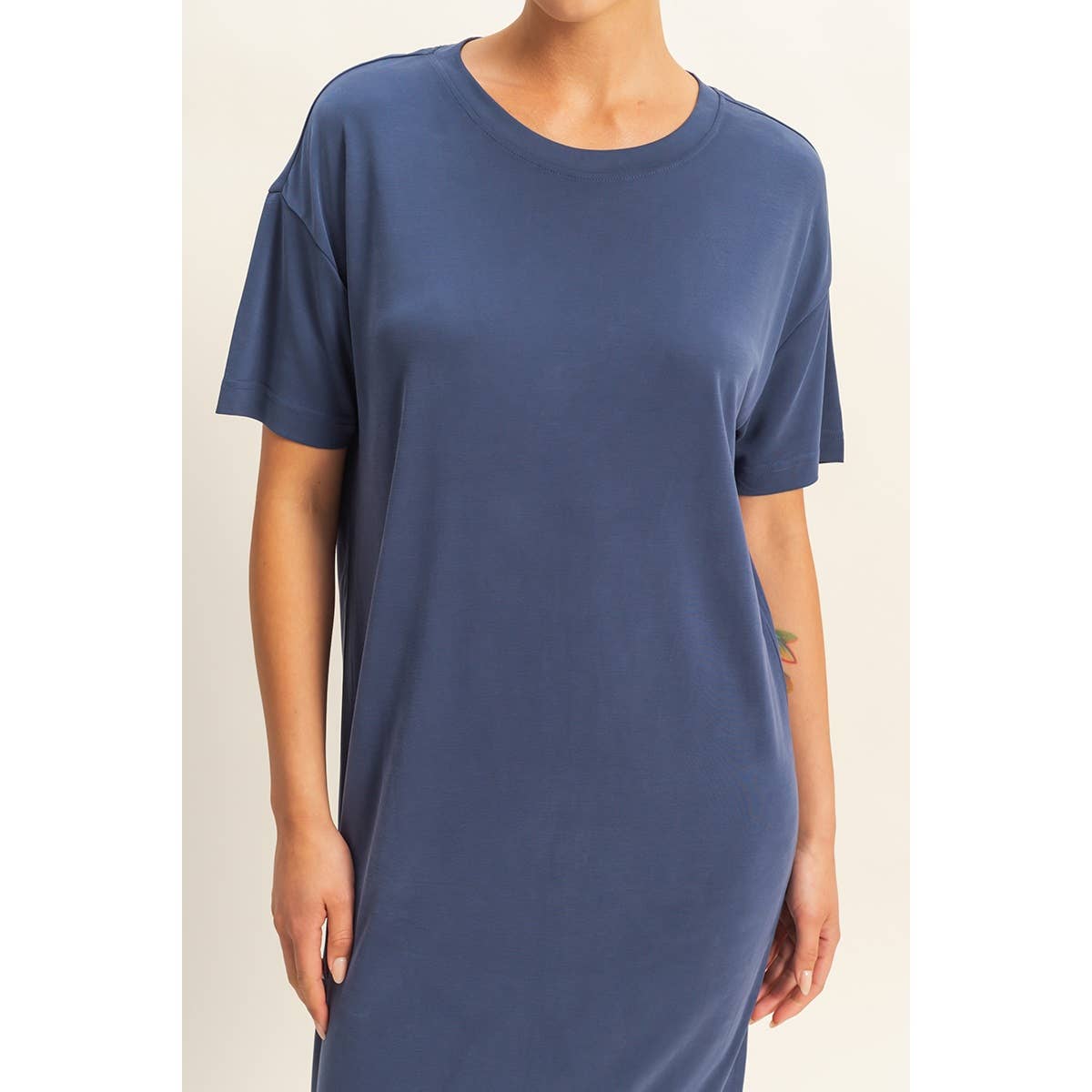 HYFVE - DZ23A961-Side Slit T-Shirt Midi Dress